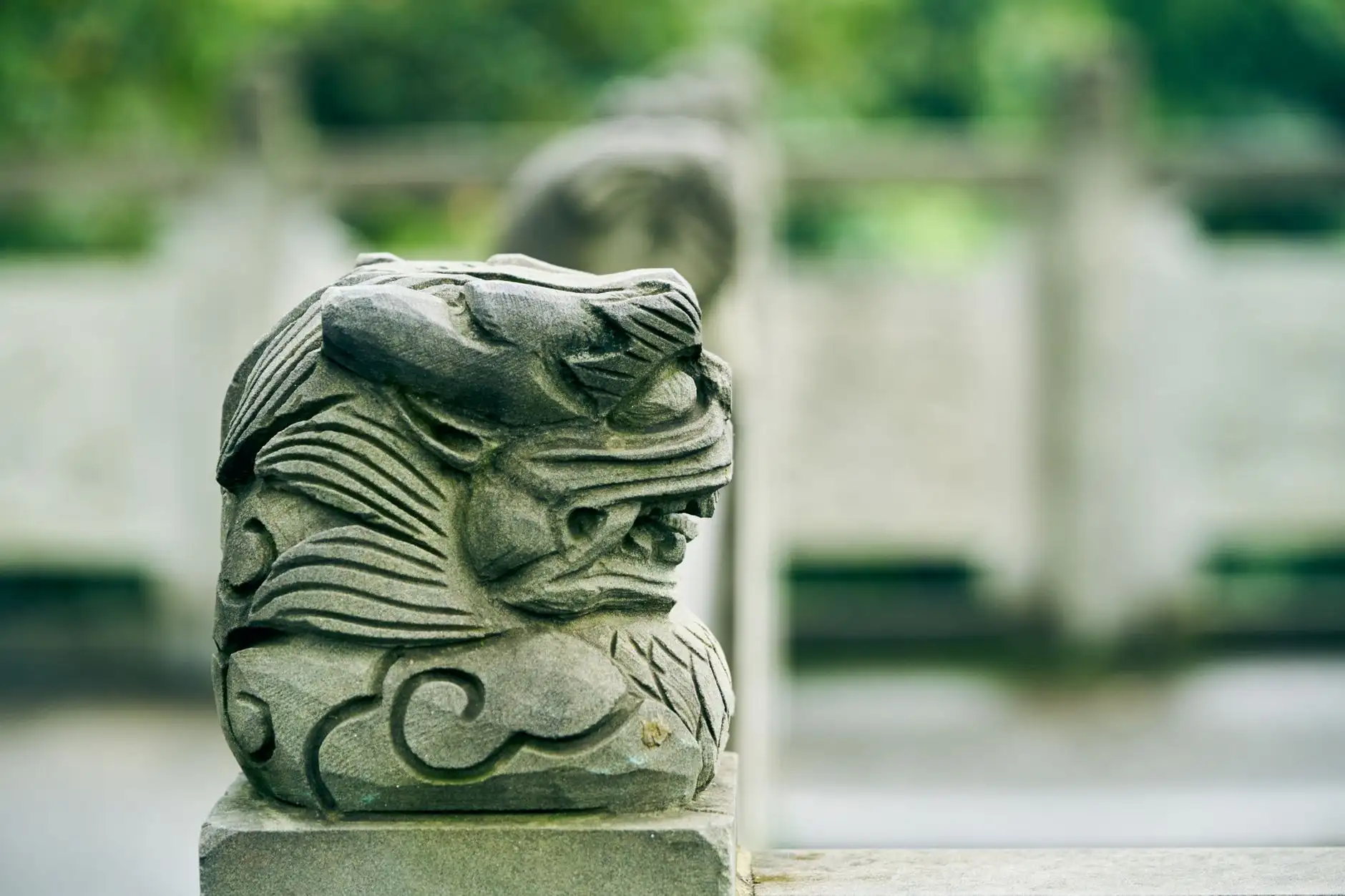 化工产品在建筑工程中的安全使用规范与质量管控要点